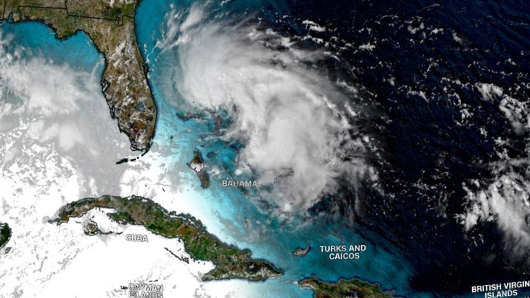 Μετά τον κυκλώνα Dorian οι Μπαχάμες θα βρεθούν στο έλεος του «Ουμπέρτο» (βίντεο)