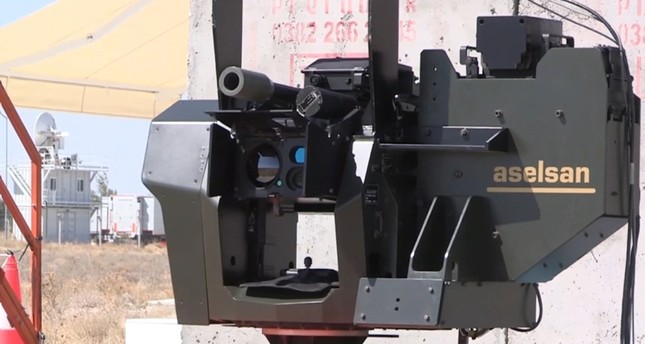 Η τουρκική αμυντική βιομηχανία ανέπτυξε νέο οπλικό σύστημα για κατάρριψη drones (βίντεο-φώτο)