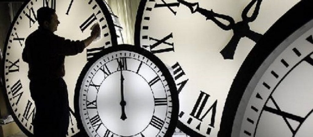 Πότε αλλάζουμε ώρα στα ρολόγια μας