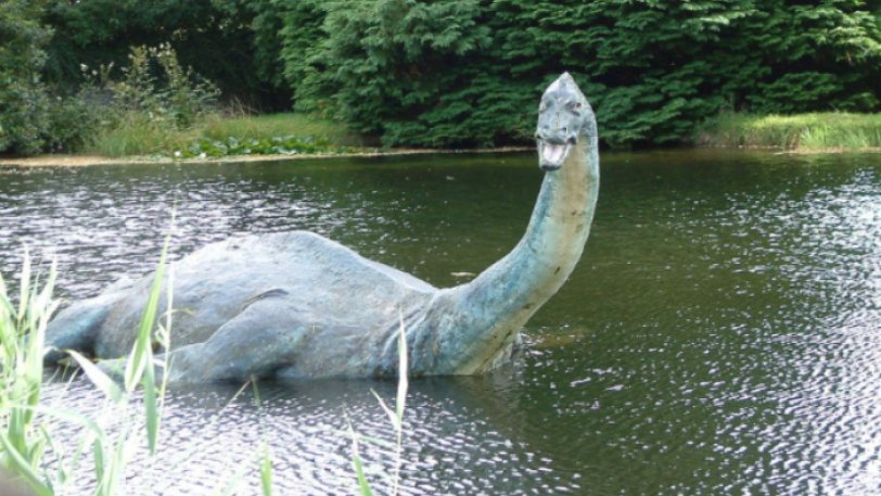 Υποβρύχια κάμερα καταγράφει το τέρας Loch Ness για πρώτη φορά – Τελικά υπάρχει; (βίντεο)