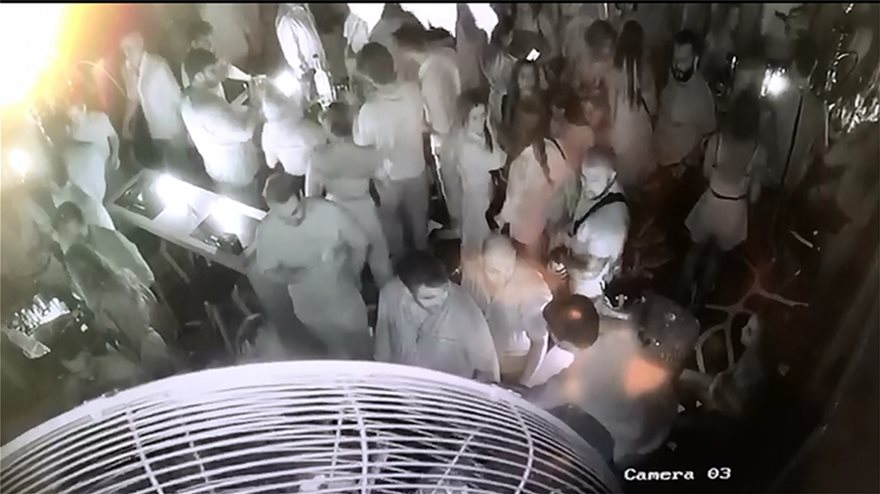 Μύκονος: Έπεσαν μπουνιές μεταξύ Ρώσου εκατομμυριούχου και Έλληνα επιχειρηματία – Αιτία; Ένα τραπέζι (φώτο)