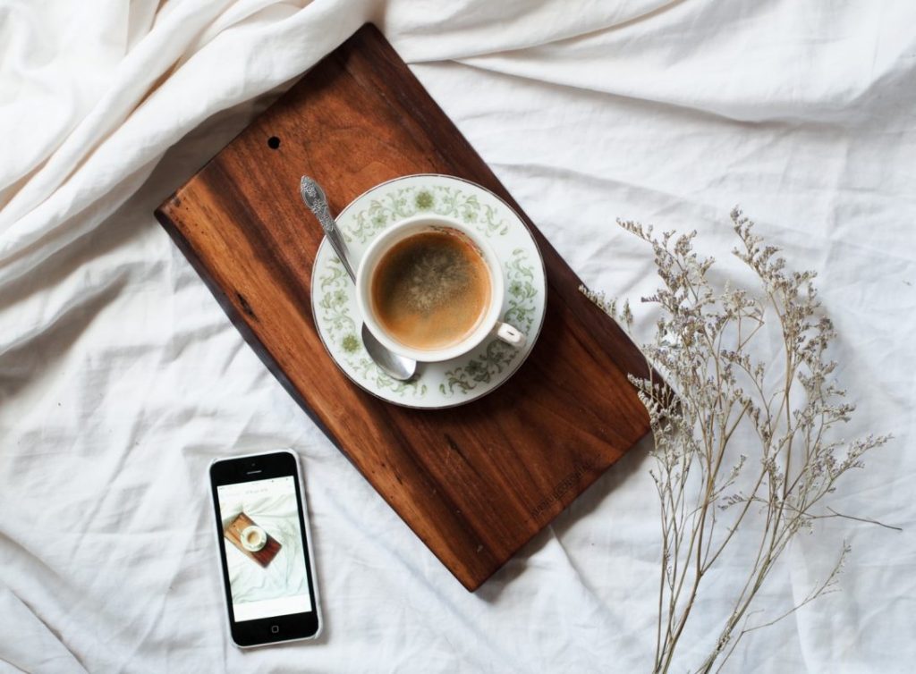 Νομίζεις ότι φαντάζεσαι συμπτώματα στέρησης όταν παραλείπεις τον πρωινό σου καφέ; – Και όμως είναι αλήθεια