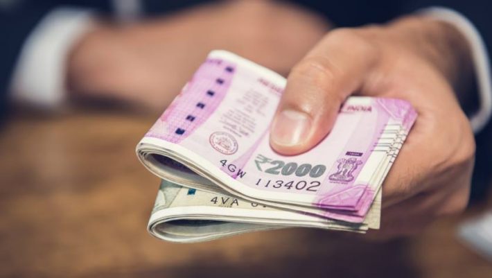 Το κόλπο που τον έκανε δισεκατομμυριούχο: Ο Έλληνας που πλούτισε αγοράζοντας νεκρές επιχειρήσεις