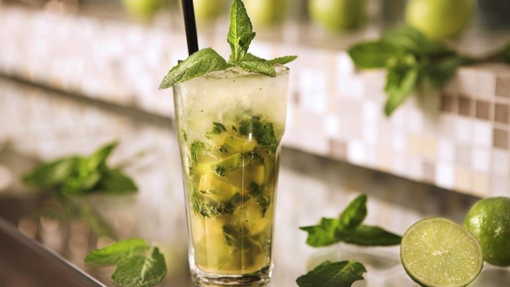 Το ποτό που βαριούνται οι bartenders να φτιάχνουν