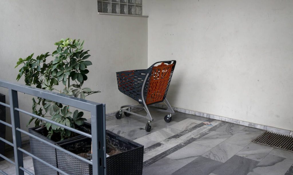 Εγκατάλειψη μωρού στη Νέα Ιωνία: «Πληρώνω αυτό που έκανα με την απουσία της» λέει η 19χρονη