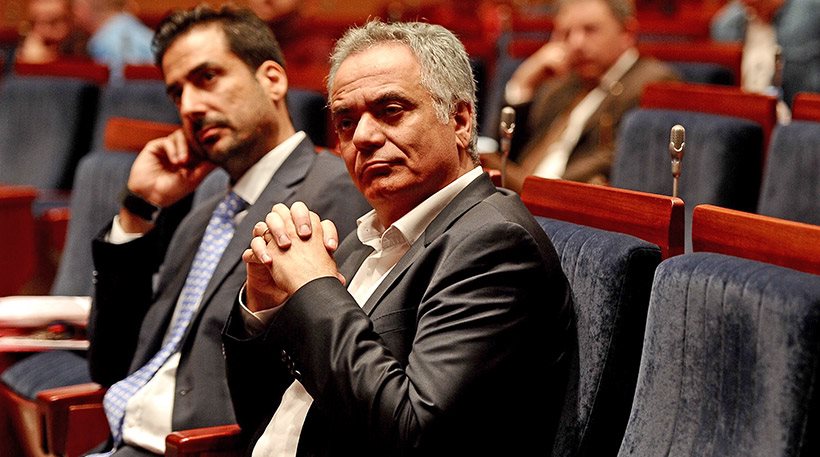 Σφοδρή επίθεση της «Αυγής» στον Π.Σκουρλέτη: «Ο ΣΥΡΙΖΑ και η αβάσταχτη ελαφρότητα του “Εμείς”»