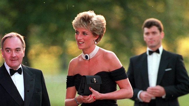 Γιατί η Kate δεν έγινε πριγκίπισσα όπως η Diana;