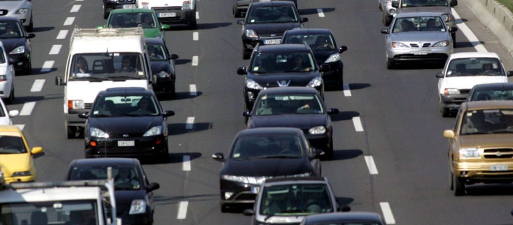 Αύξηση τελών κυκλοφορίας και αλλαγές στον τρόπο εκτελωνισμού προαναγγέλει ο Κώστας Αχ. Καραμανλής