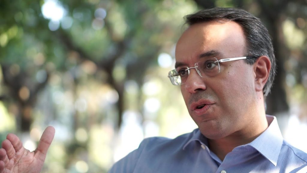 Αποκρατικοποιήσεις, ομόλογα και σταθερότητα ζήτησαν από τον Χ.Σταϊκούρα οι επενδυτές – Τι ανέφερε εκείνος