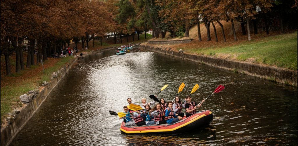 Τρίκαλα: Ράφτινγκ στον Ληθαίο στο πλαίσιο της Ευρωπαϊκής Εβδομάδας Κινητικότητας – Συμμετοχή από εκατοντάδες μαθητές