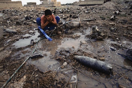 Νεκρά παιδιά στο Ιράκ βρέθηκαν θετικά σε ραδιενεργά απόβλητα του Στρατού των ΗΠΑ