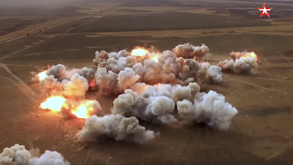 «Κόλαση φωτιάς» από τα ρωσικά ρουκετοβόλα  Blazing Sun και Meteorite (βίντεο)
