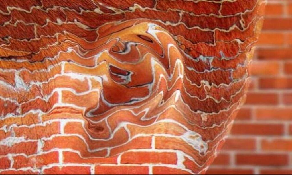 Πως προέκυψε  η φράση «και οι τοίχοι έχουν αυτιά»;