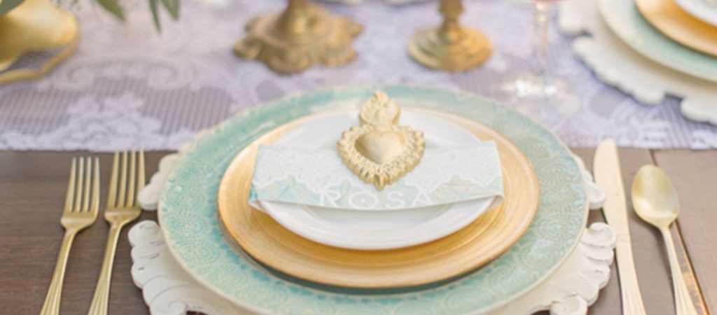 «Χρυσή εμπειρία»: To δείπνο του Μίδα στο Παρίσι που έγινε viral σε όλο τον κόσμο (βίντεο)