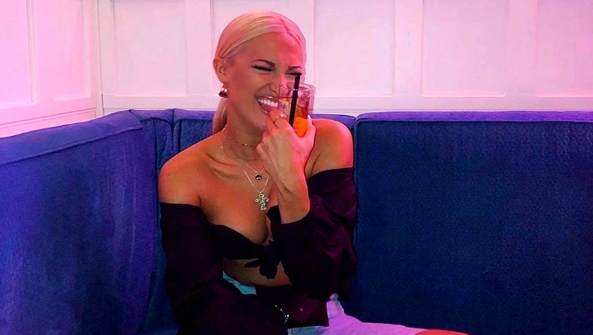 The Touni challenge: Δεν ξέρουμε πώς να αντιδράσουμε με τη νέα μόδα που ξεκίνησε η Τούνη στο Instagram (βίντεο-φωτο)