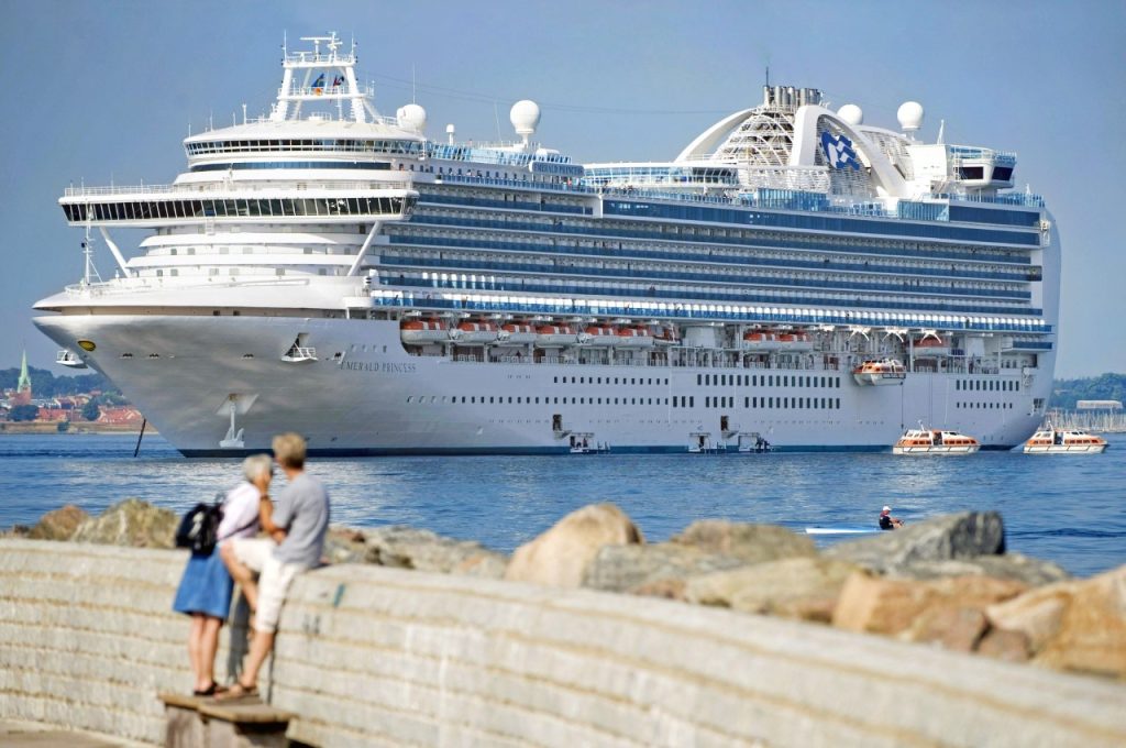 Οι Κάννες θα απαγορεύσουν τον ελλιμενισμό των ρυπογόνων κρουαζιερόπλοιων