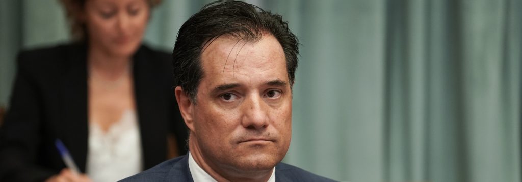 Ο Αδωνις θα βάφει επί τόπου τις «μαϊμούδες» προϊόντα με σπρέι για να μην επιστρέφουν στην αγορά!