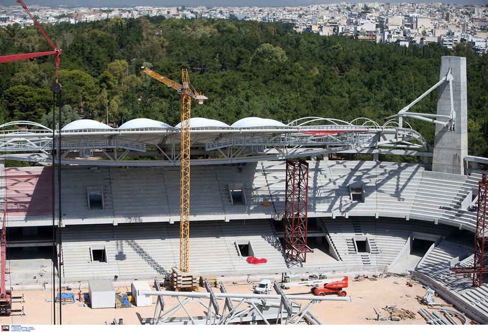 Προχωρούν οι εργασίες στο γήπεδο της ΑΕΚ: Ολοκληρώνεται το στέγαστρο στην «Αγιά Σοφιά» (φώτο)