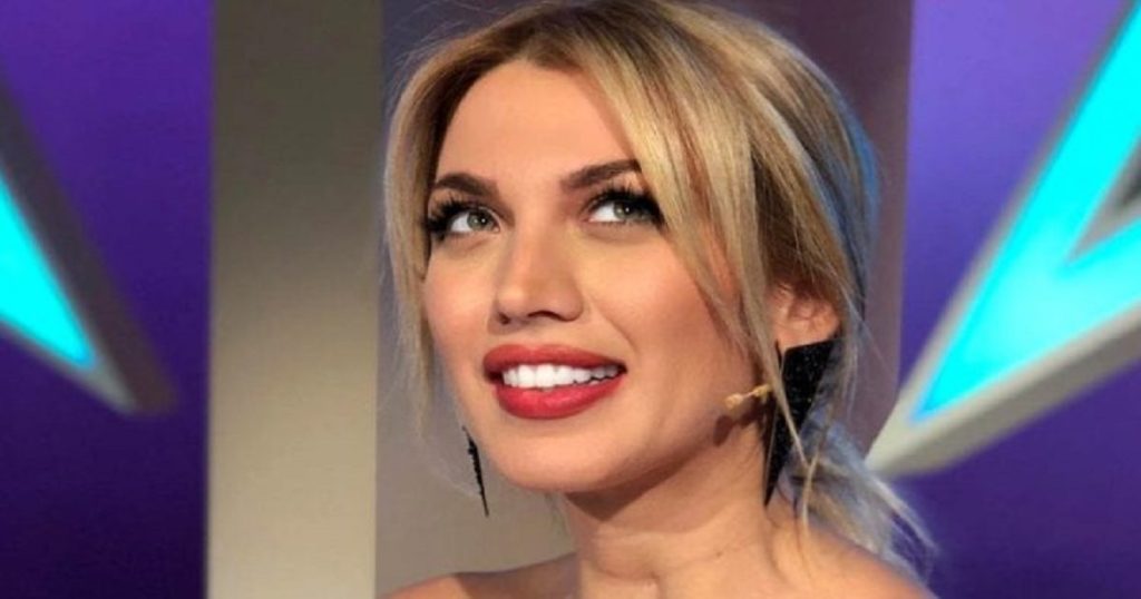 Η Κωνσταντίνα Σπυροπούλου γιόρτασε τα γενέθλιά της στο Παρίσι και το ανέβασε στο instagram (φωτο)