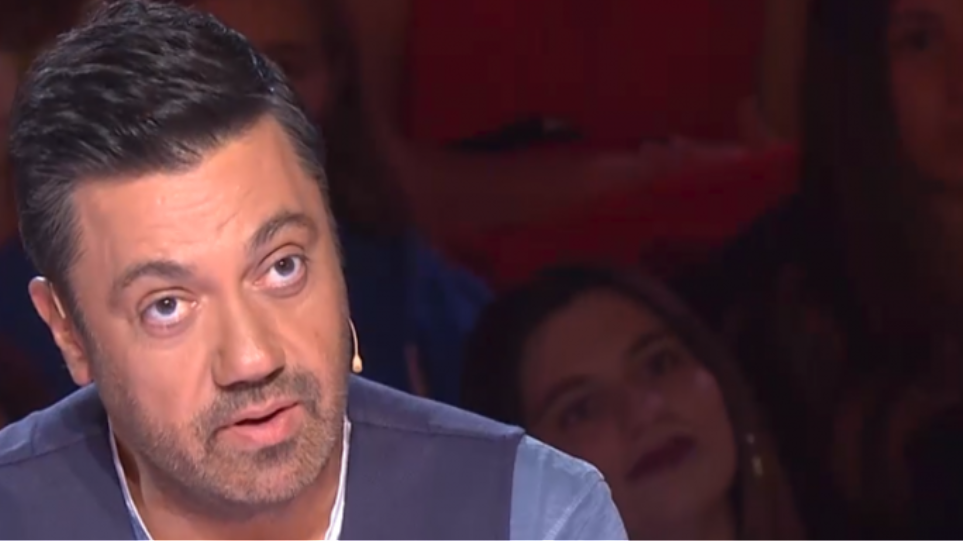X-Factor- Γ. Θεοφάνους: «Να αλλάξεις δάσκαλο γιατί φωνητικό ταλέντο δεν έχεις» (βίντεο)