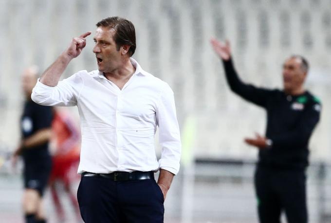 Ο προπονητής πάει στην ομάδα, όχι η ομάδα στον προπονητή…