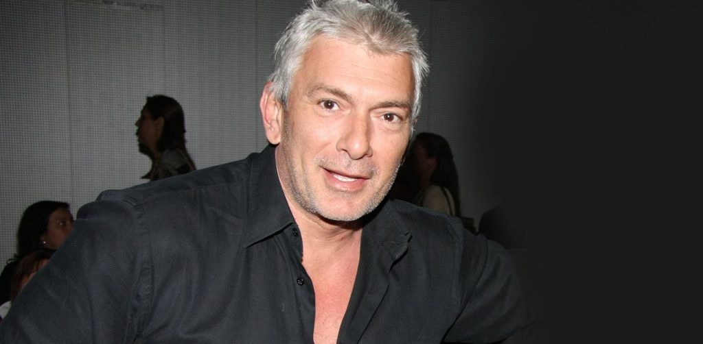 Στο ψυχιατρείο ο Ερρίκος Πετιλόν- Φωτογραφίες από τον εγκλεισμό του