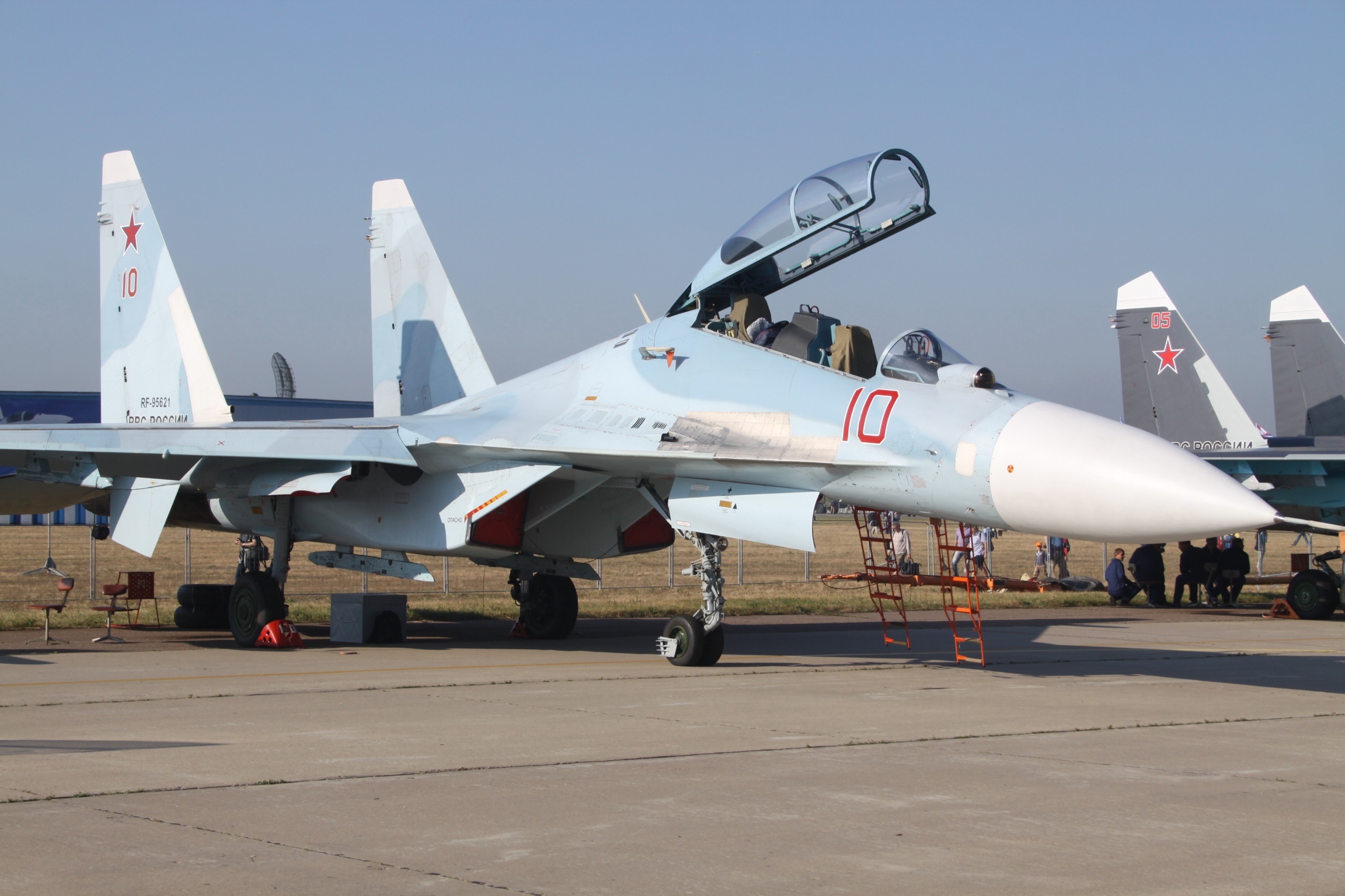 Ντιμίτρι Σουγκάγιεφ: «Συζητάμε με την Τουρκία για μια πιθανή πώληση  του Su-35»