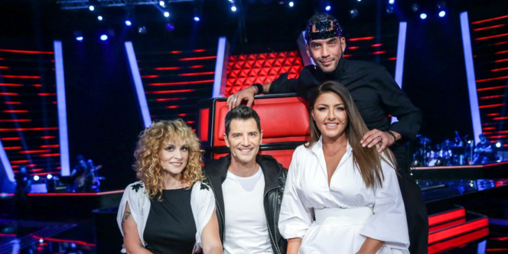 The Voice: Η λαμπερή πρεμιέρα – Αέρας ανανέωσης στο στούντιο (βίντεο)