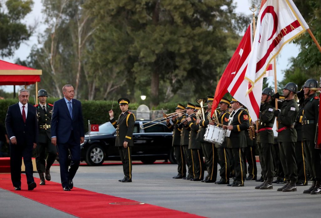 Δημοσκόπηση: Το 75.5% των Τούρκων στηρίζουν τον Ερντογάν στις παράνομες γεωτρήσεις  στην κυπριακή ΑΟΖ