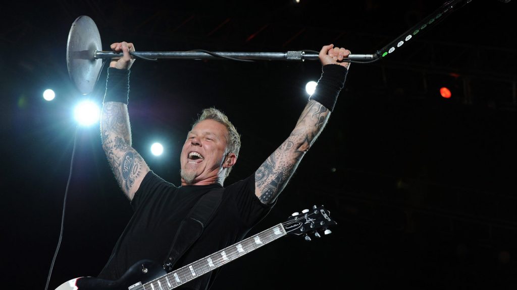 Σε κέντρο απεξάρτησης ο James Hetfield – Ακυρώθηκε η περιοδεία των Metallica