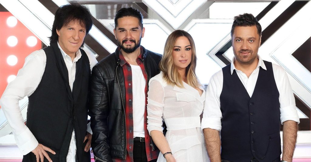 X- Factor: Συγκινήθηκε στην σκηνή – Ανέβηκε η Μελίνα Ασλανίδου να την αγκαλιάσει (βίντεο)