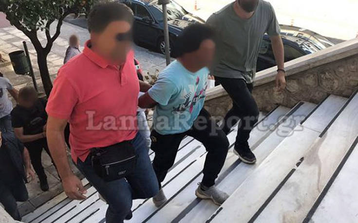 Λαμία: Ελεύθεροι οι δύο Αλβανοί τσιγγάνοι που ξυλοκόπησαν ομοεθνή τους με αποτέλεσμα να πεθάνει