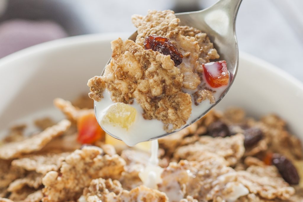 Μπορείς να φανταστείς τι σχέση έχουν τα δημητριακά με τον αuνανισμό;