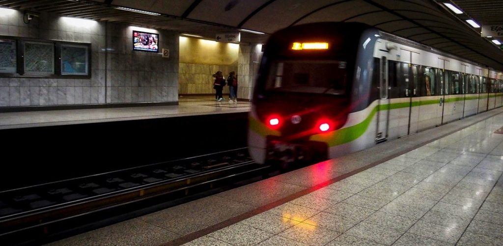 Απεργία: Oλοκληρωτικό «μπλακ άουτ» στις μεταφορές – Δύσκολη ημέρα για τους εργαζόμενους