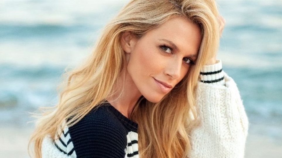 Δείτε πως ήταν η Ντορέττα Παπαδημητρίου παιδί – Δεν έχει αλλάξει καθόλου (φώτο)