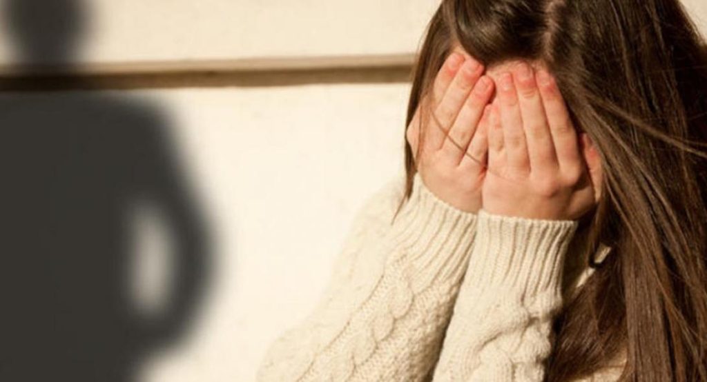 Κατάθεση 11χρονης για τον δικηγόρο στην Λαμία: «Μου έβγαλε το μαγιό και μετά έβγαλε το δικό του»