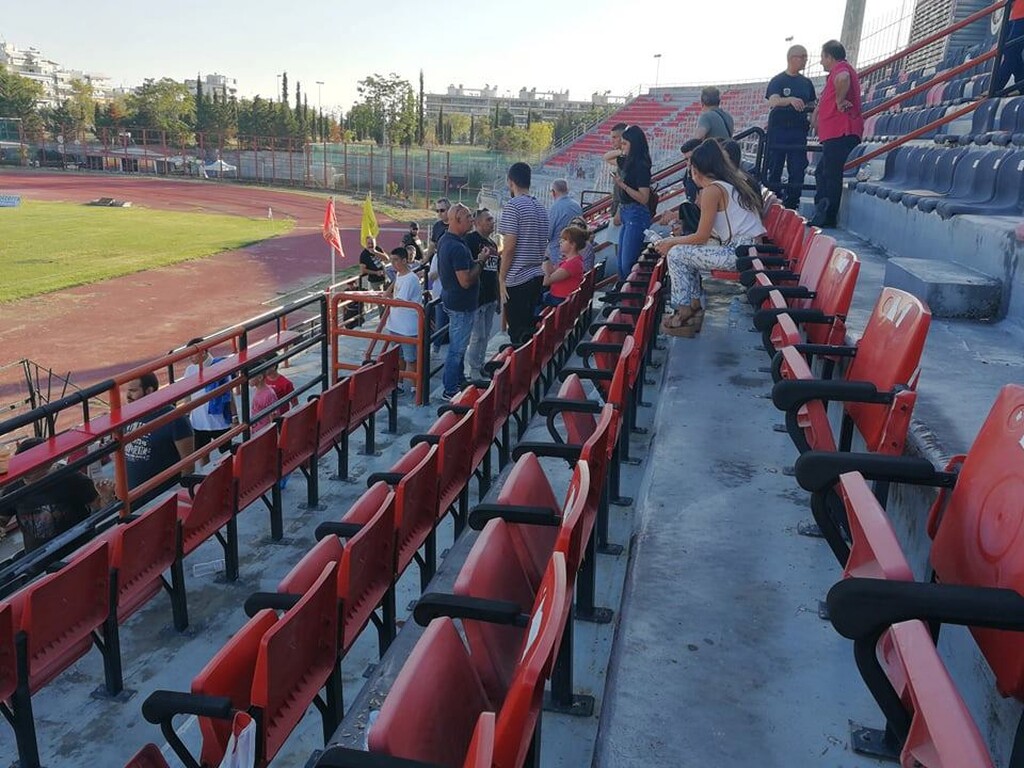 Χωρίς περιοριστικούς όρους αφέθηκε ελεύθερος ο 70χρονος που έσπρωξε τον φίλαθλο του Απόλλωνα Πόντου (βίντεο)