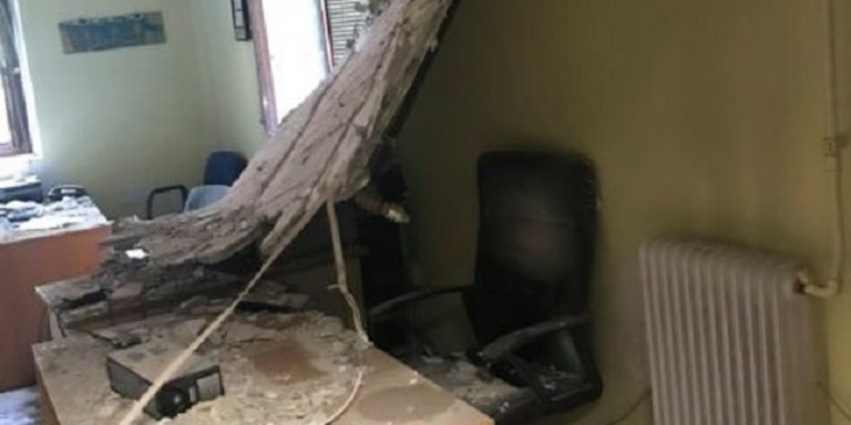 Θεσσαλονίκης: Κατέρρευσε η οροφή γραφείου στο Ιπποκράτειο νοσοκομείο