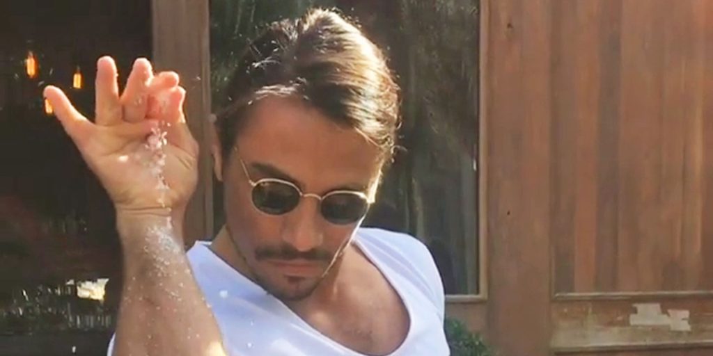 Δεν φαντάζεστε τι ενθύμιο πήρε ο Salt Bae φεύγοντας από τη Μύκονο – Δεν το λες και συνηθισμένο (φωτο)