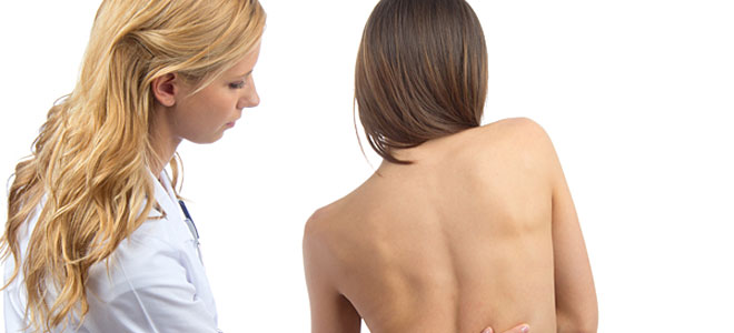 Ποια προβλήματα δημιουργούνται στα οστά των παιδιών από την κακή στάση σώματος;