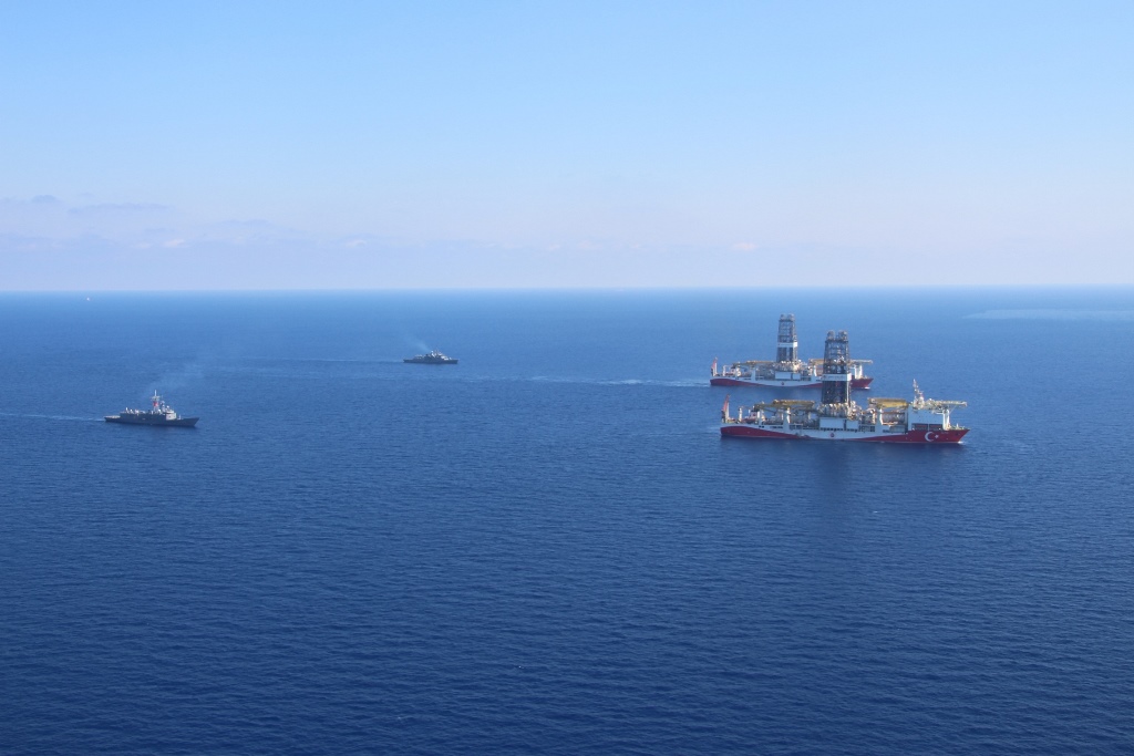 Χαράλαμπος Έλληνας: «Χαμηλές οι πιθανότητες για την Τουρκία να βρει φ.α. – Εάν βρει όμως…»