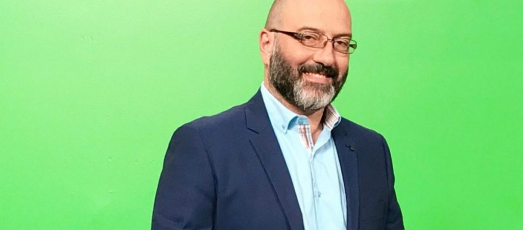 Σάκης Αρναούτογλου: «Έρχεται νέο κύμα με μπόρες» (φωτο)