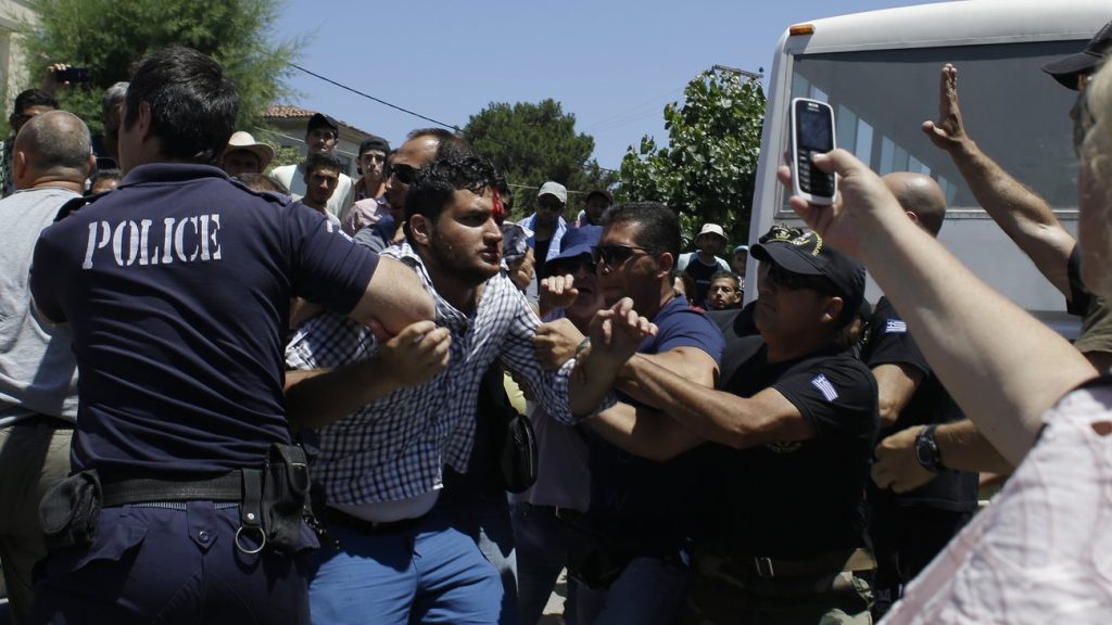 Το Μέγαρο Μάξιμου αναζητά τρόπο να σταματήσουν οι… «ροές»