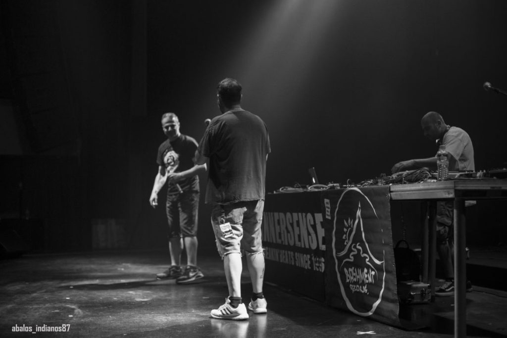 Ο πασίγνωστος ράπερ με την τεράστια περιουσία που πυροβολήθηκε 9 φορές – Τον «γάζωσαν» αλλά επέζησε (βίντεο)