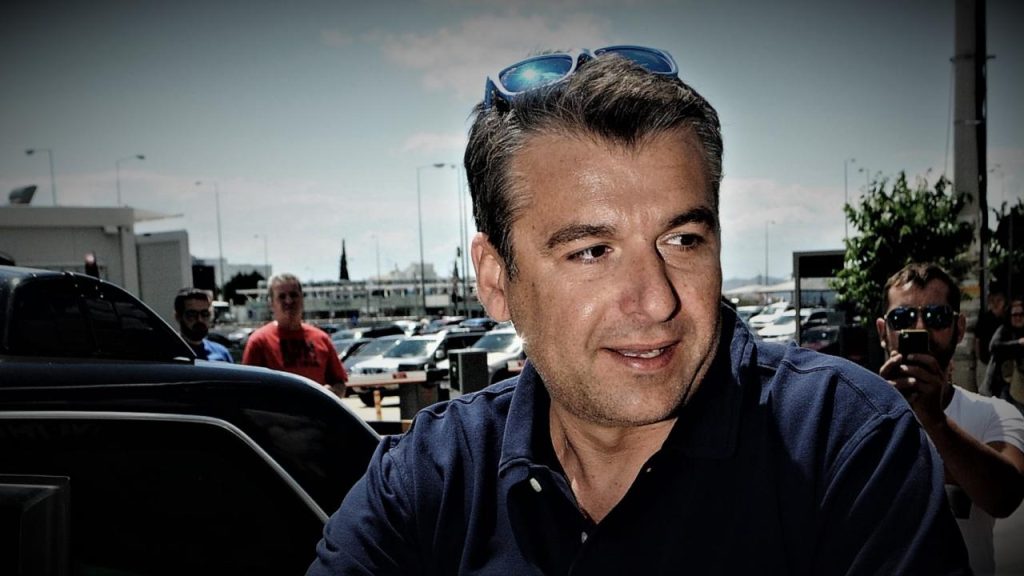 Ξέσπασε ο Γιώργος Λιάγκας: «Αηδία και εμετός είμαστε –  Δεν ξέρουμε ποιον και γιατί πυροβολούμε»