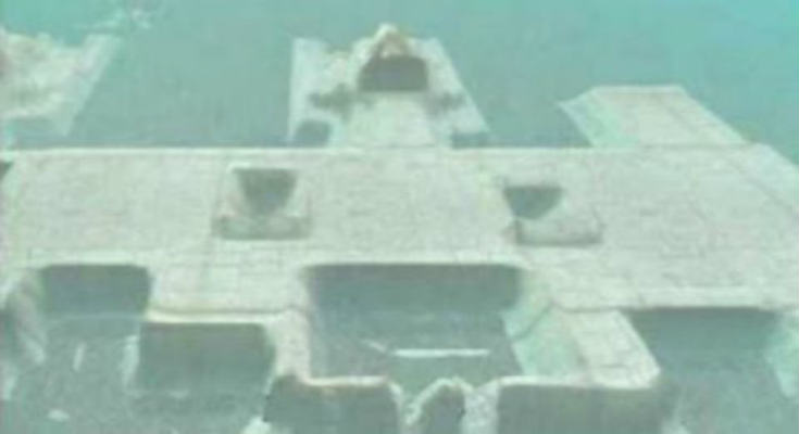 Υπάρχουν «πυραμίδες» στην Μεσοατλαντική Τάφρο στον Ατλαντικό; (φωτό)