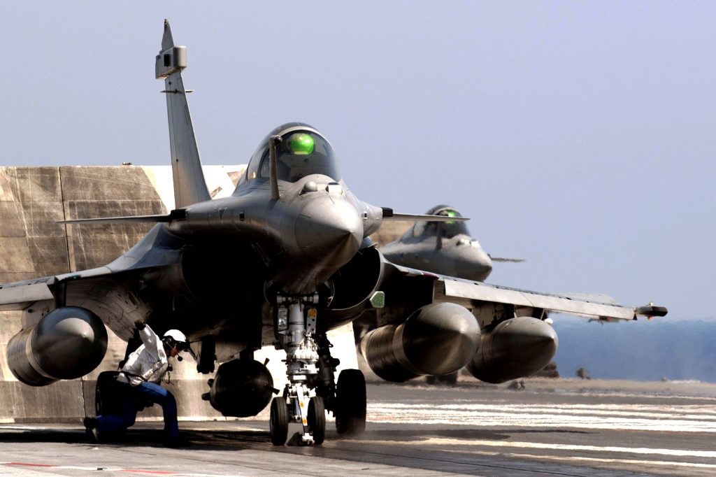 Γαλλία: «Εχθρική κίνηση η άφιξη του τουρκικού πλωτού γεωτρύπανου στην κυπριακή ΑΟΖ» – Νέες απειλές απο Άγκυρα