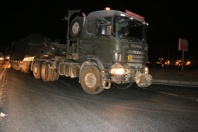Ενισχύονται συνεχώς τα τουρκικά στρατεύματα στα τουρκοσυριακά σύνορα – Κούρδοι: «Θα έχουμε πόλεμο για 4 χρόνια» (βίντεο)