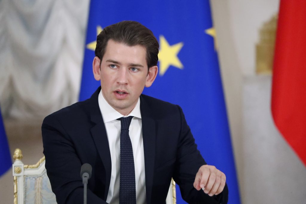 Αυστρία: Εντολή σχηματισμού κυβέρνησης στον Σεμπάστιαν Κουρτς – Μια εβδομάδα μετά τις εκλογές