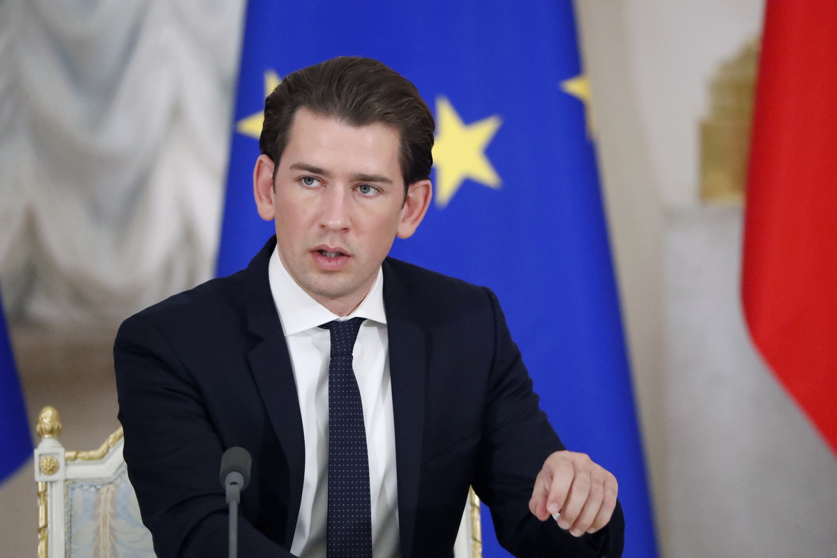 Αυστρία: Εντολή σχηματισμού κυβέρνησης στον Σεμπάστιαν Κουρτς – Μια εβδομάδα μετά τις εκλογές